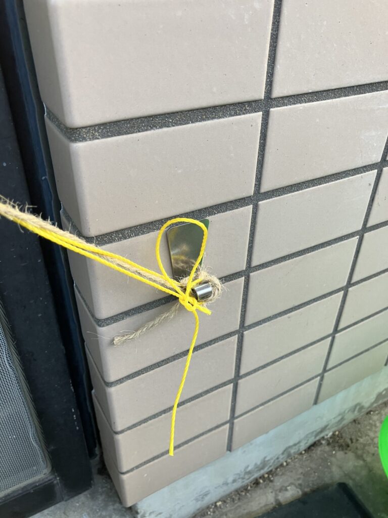 ネットをかける器具